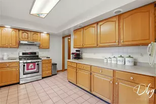 37058 N Parma Ave, Lake Villa, IL 60046 - Photo 8