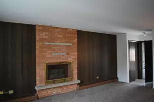 8435 S 81st Ave, Justice, IL 60458 - Photo 4