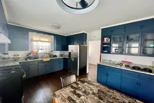 2748 N Austin Ave, Chicago, IL 60639 - Photo 6