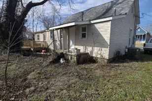 709 N Garfield St, Marion, IL 62959 - Photo 2