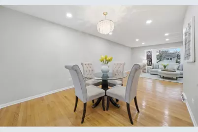 9248 N Maryland Street, Niles, IL 60714 - Photo 8