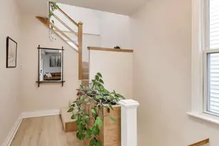 3051 N Drake Ave, Chicago, IL 60618 - Photo 8