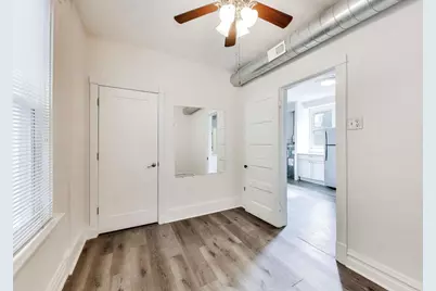 3051 N Drake Avenue, Chicago, IL 60618 - Photo 32