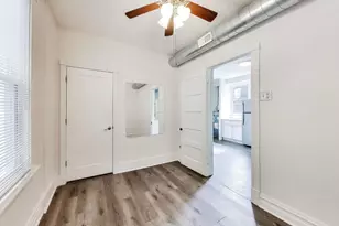 3051 N Drake Ave, Chicago, IL 60618 - Photo 32