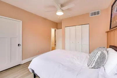 3051 N Drake Avenue, Chicago, IL 60618 - Photo 16