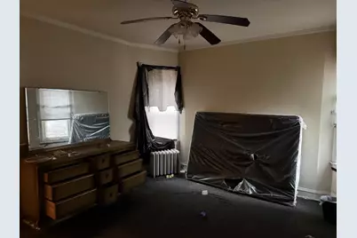 7653 S Yates Boulevard, Chicago, IL 60649 - Photo 6