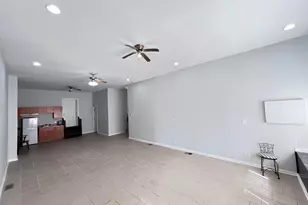 2548 W 71st St, Chicago, IL 60629 - Photo 2