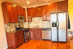 828 W Grace St, Chicago, IL 60613 - Photo 10