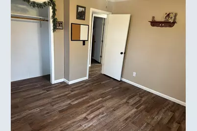 6049 E Flyers Drive, Chicago, IL 62898 - Photo 16