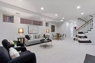 1937 W Melrose St, Chicago, IL 60657 - Photo 30