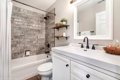 207 N Louis Street #B, Mount Prospect, IL 60056 - Photo 18