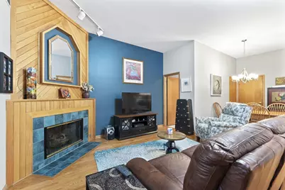 1030 Arbor Court, Mount Prospect, IL 60056 - Photo 4