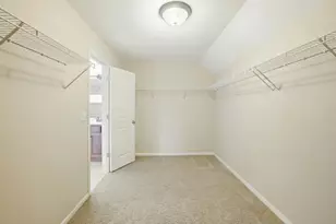 635 Slate Run, Elgin, IL 60124 - Photo 20