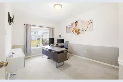 635 Slate Run, Elgin, IL 60124 - Photo 6