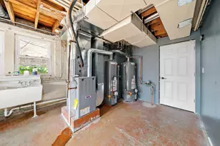 2231 S 61st Ct, Cicero, IL 60804 - Photo 8