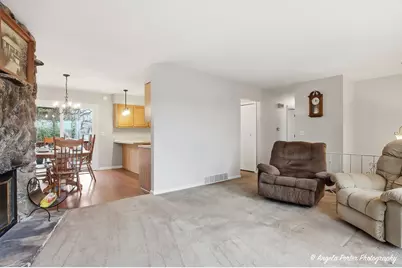 4519 W Shore Drive, Wonder Lake, IL 60097 - Photo 4