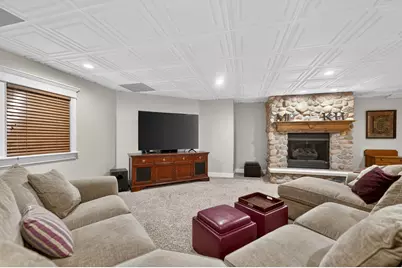 38W509 Golfview Court, Saint Charles, IL 60175 - Photo 68