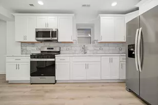 2721 S Pulaski Rd, Chicago, IL 60623 - Photo 18