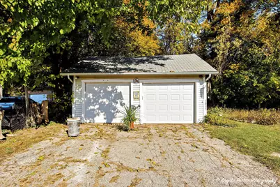 814 N River Road, McHenry, IL 60051 - Photo 36