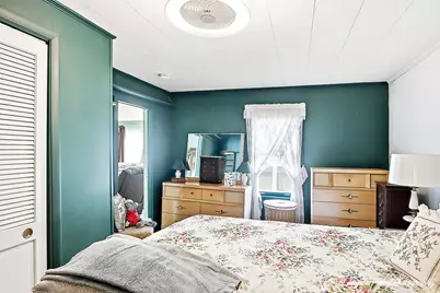 814 N River Road, McHenry, IL 60051 - Photo 14