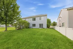 922 Saddle Ridge Dr, Joliet, IL 60432 - Photo 28