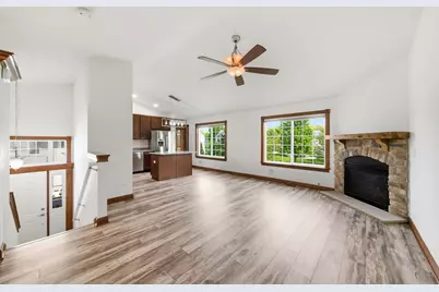 922 Saddle Ridge Drive, Joliet, IL 60432 - Photo 6
