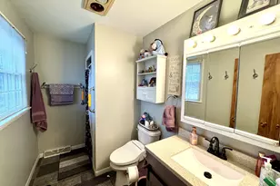 1048 Lora Ave, Princeton, IL 61356 - Photo 10