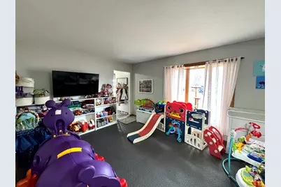 1048 Lora Avenue, Princeton, IL 61356 - Photo 6