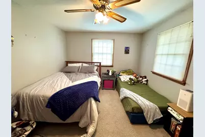 1048 Lora Avenue, Princeton, IL 61356 - Photo 12