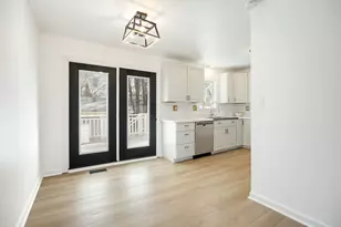 160 Galewood Dr, Bolingbrook, IL 60440 - Photo 6