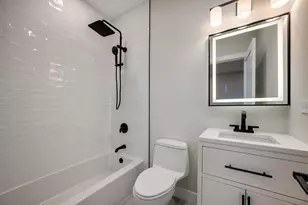 2225 W Carmen Ave, Chicago, IL 60625 - Photo 34