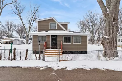 39224 N Willow Avenue, Antioch, IL 60002 - Photo 2