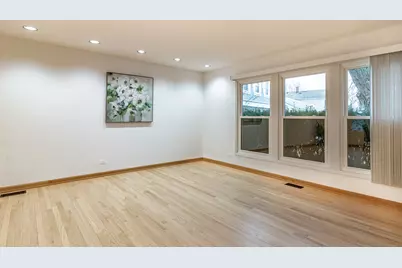 1265 Devonshire Road, Buffalo Grove, IL 60089 - Photo 10