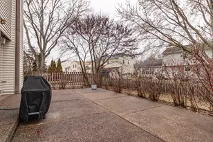 1265 Devonshire Rd, Buffalo Grove, IL 60089 - Photo 40