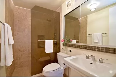360 E Randolph Street #2506, Chicago, IL 60601 - Photo 6