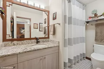 6145 N Sheridan Road #28D, Chicago, IL 60660 - Photo 14