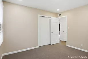 127 S Hawthorne Blvd, Mundelein, IL 60060 - Photo 10