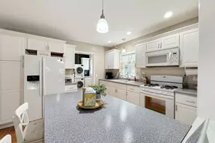 1107 Sanger St, Ottawa, IL 61350 - Photo 12