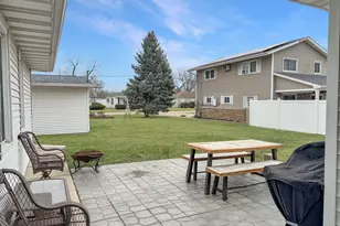 1107 Sanger St, Ottawa, IL 61350 - Photo 18