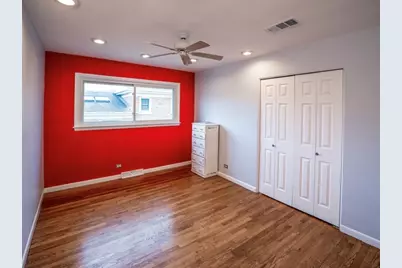 4715 W Lake Avenue, Glenview, IL 60025 - Photo 12