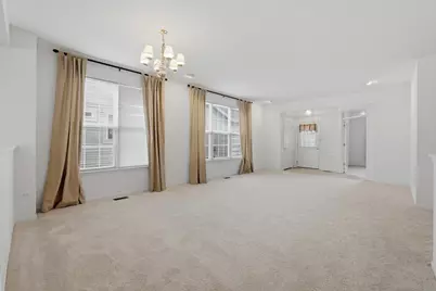 13664 Windy Prairie Drive, Huntley, IL 60142 - Photo 4