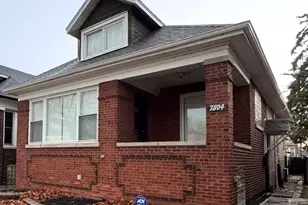 7804 S Paxton Ave, Chicago, IL 60649 - Photo 1