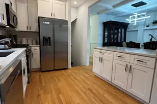 7804 S Paxton Ave, Chicago, IL 60649 - Photo 10