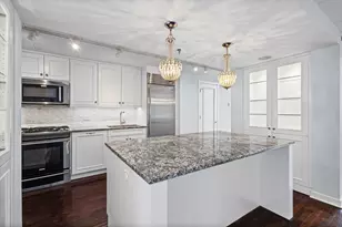 1300 W Altgeld St, Chicago, IL 60614 - Photo 6