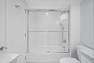 1300 W Altgeld St, Chicago, IL 60614 - Photo 18