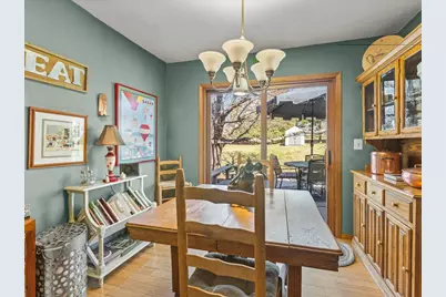 6650 Grassridge Road, Rockford, IL 61108 - Photo 8