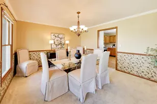 530 Cypress Bridge Rd, Lake Zurich, IL 60047 - Photo 8