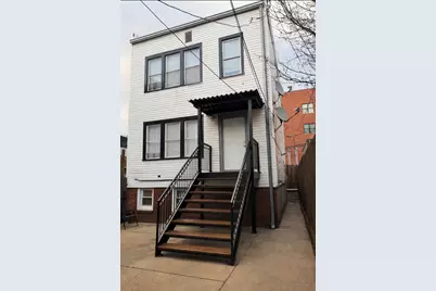 1633 N Artesian Avenue, Chicago, IL 60647 - Photo 2