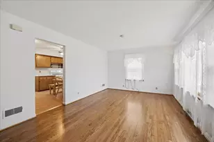 645 6th Ave, La Grange, IL 60525 - Photo 2