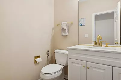 1618 Astor Avenue, Oakbrook Terrace, IL 60181 - Photo 12